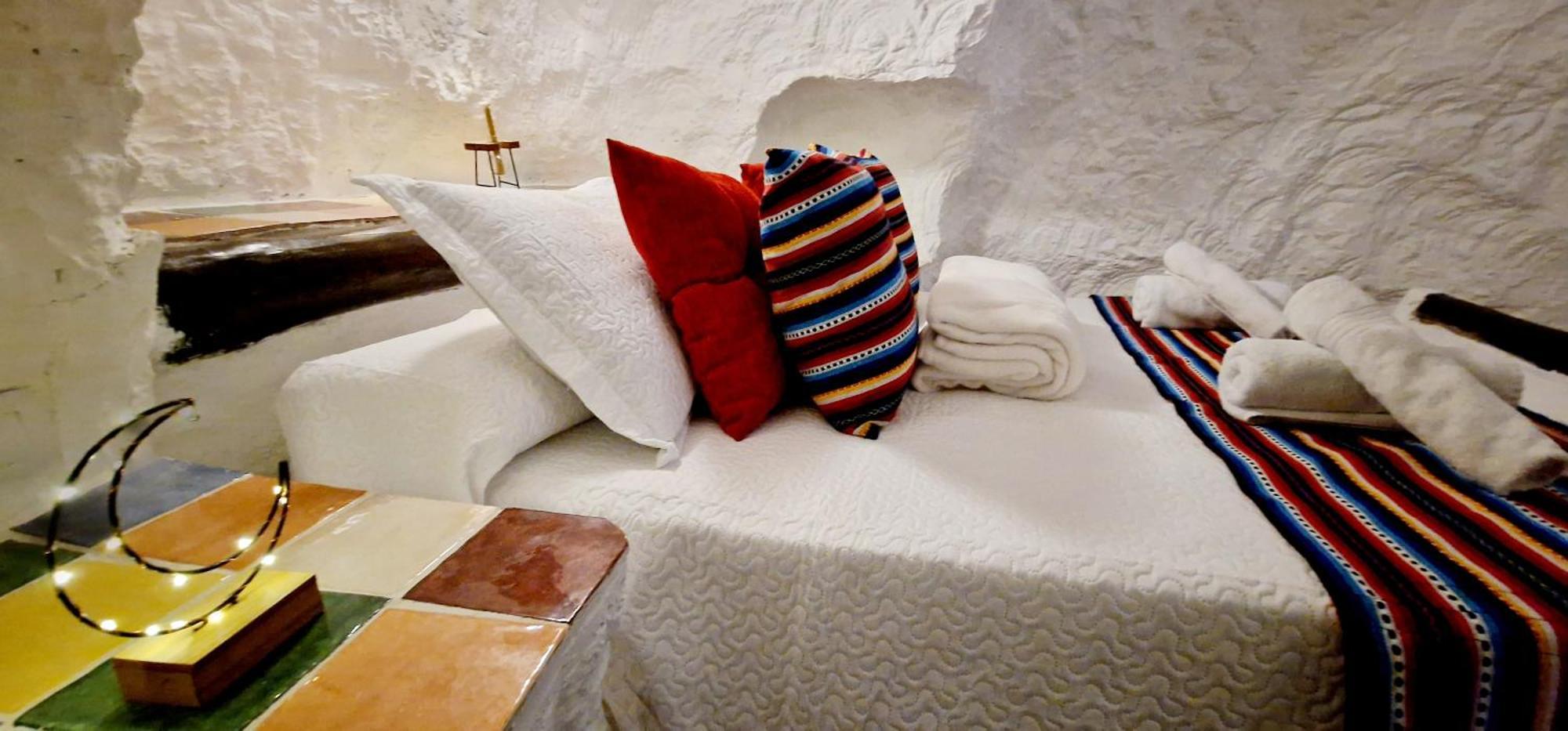 Casa Cueva Cascamorras "Capricho Andaluz" Baza Kültér fotó